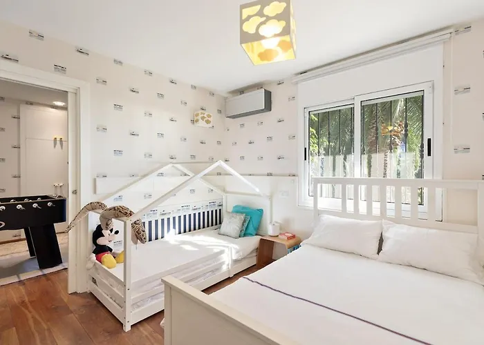 Вилла Chez Pablo Barcelona